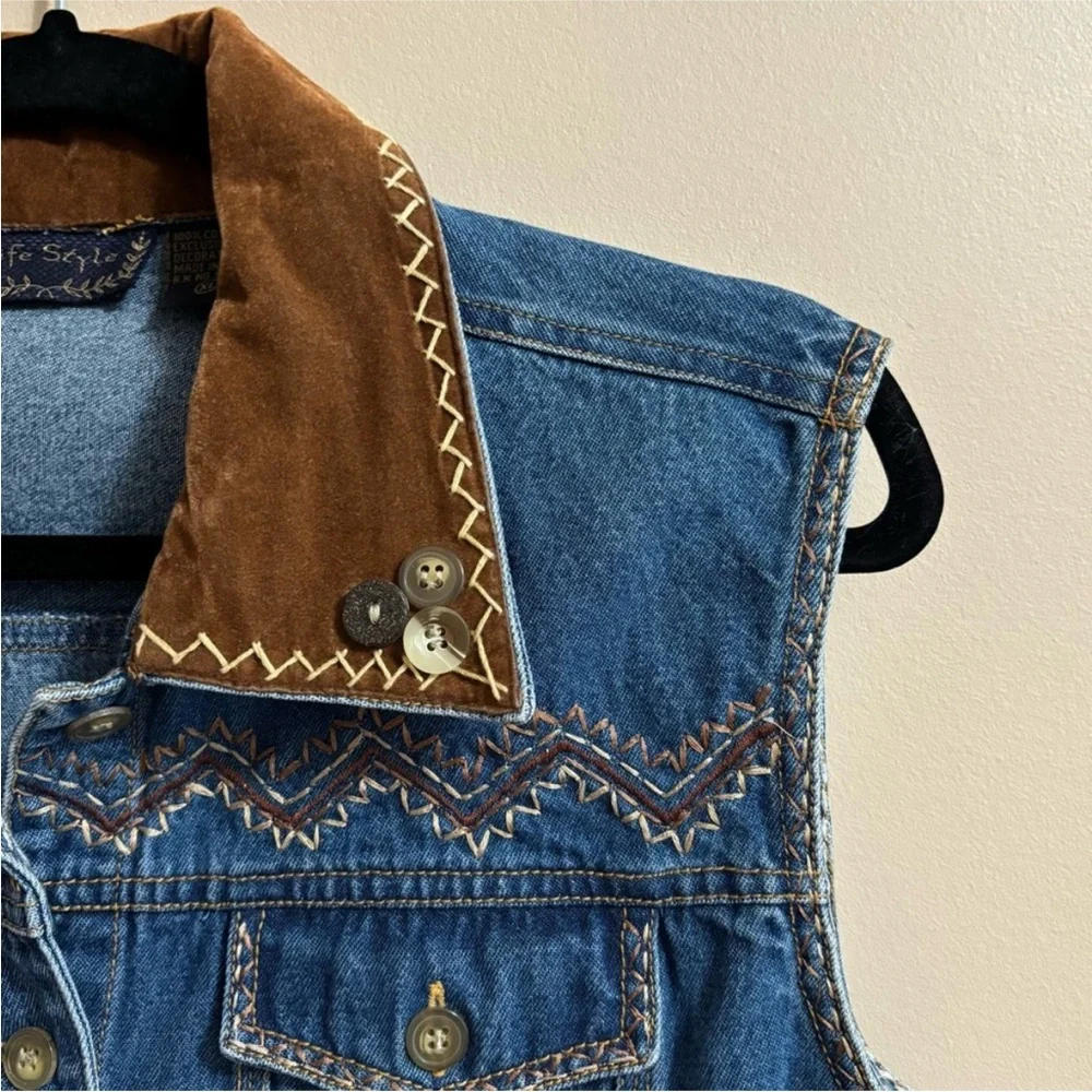 Life Style Sz XL Cotton Suede Trim Embroidered Denim County Western Vest - Picture 3 of 9